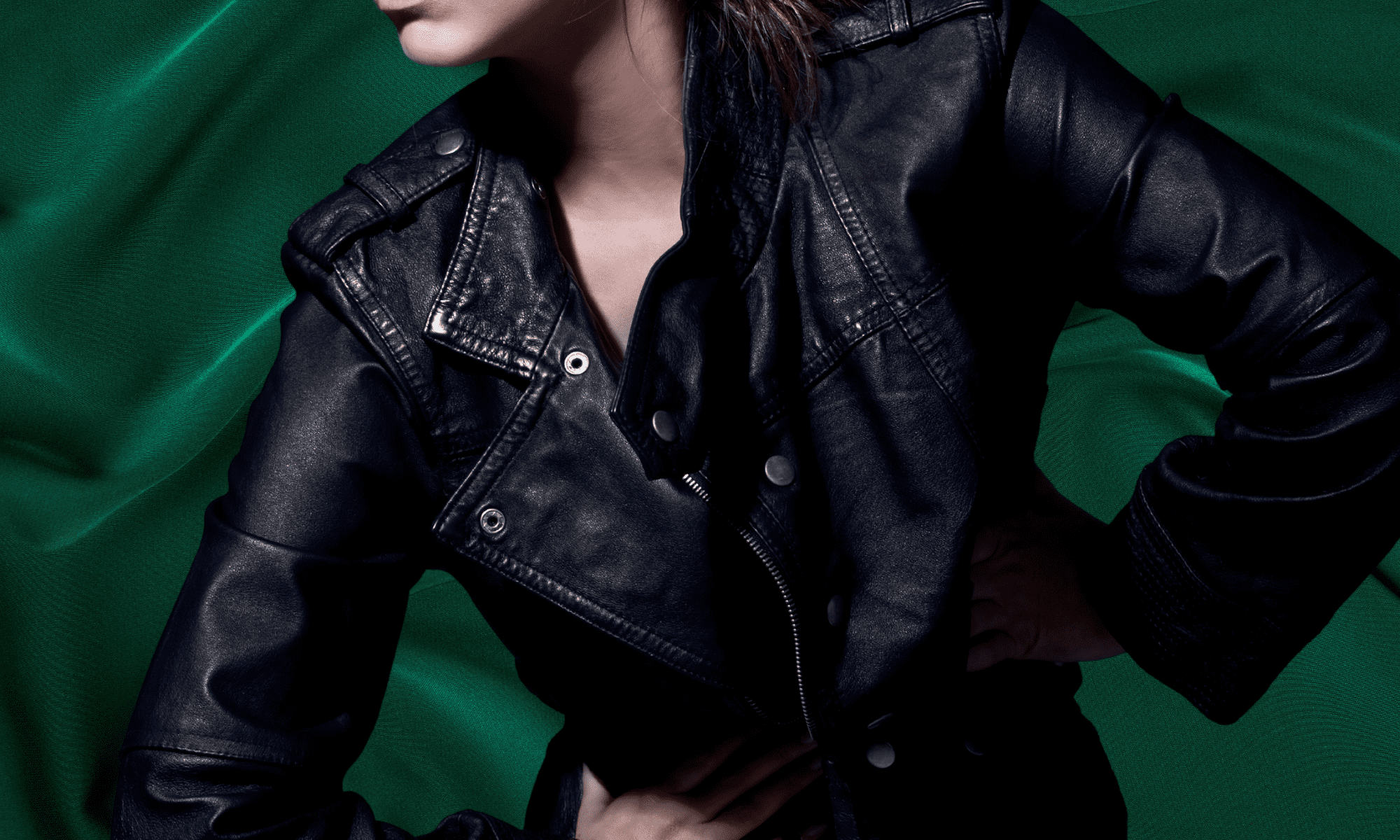 Mode cuir_pantalon cuir_veste cuir_Eternel-prestige (1) Image blouson cuir femme Éternel Prestige