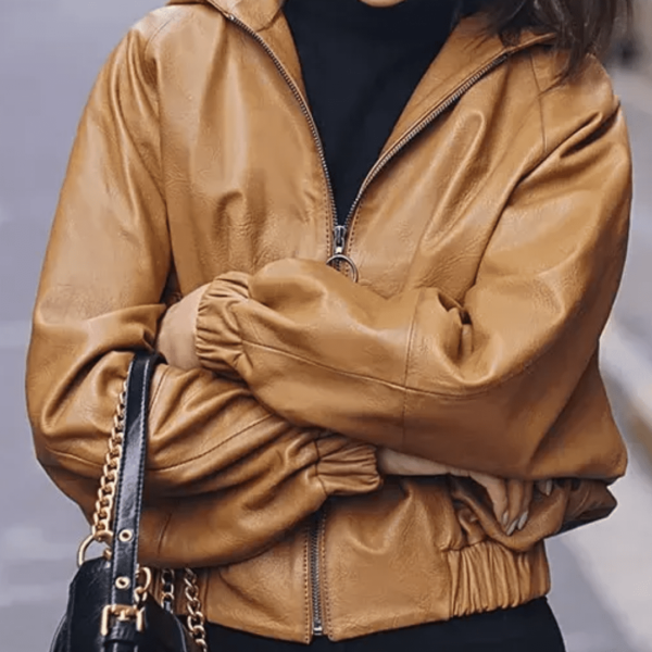 16 Blouson à capuche unique en cuir New Star