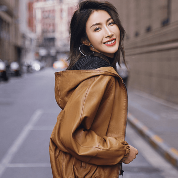 17 Blouson à capuche unique en cuir New Star