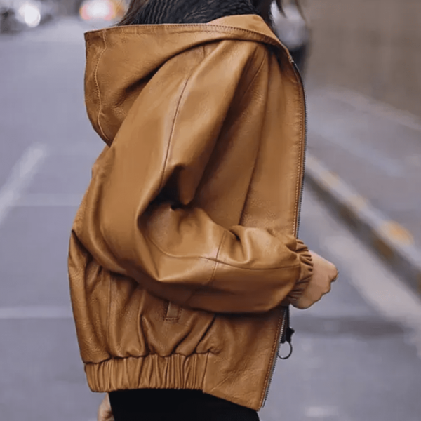 18 Blouson à capuche unique en cuir New Star